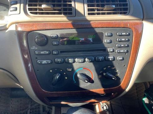 Used 2006 Ford Taurus SEL image 35