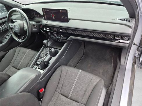 Used 2023 Honda Accord Sport image 19