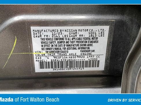 Used 2024 Nissan Sentra SV FWD image 16