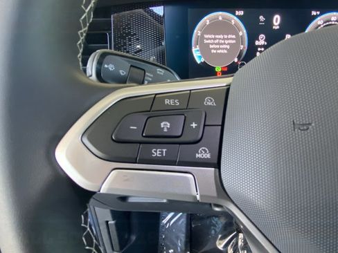 New 2026 Volkswagen Tiguan SE AWD/4WD image 6
