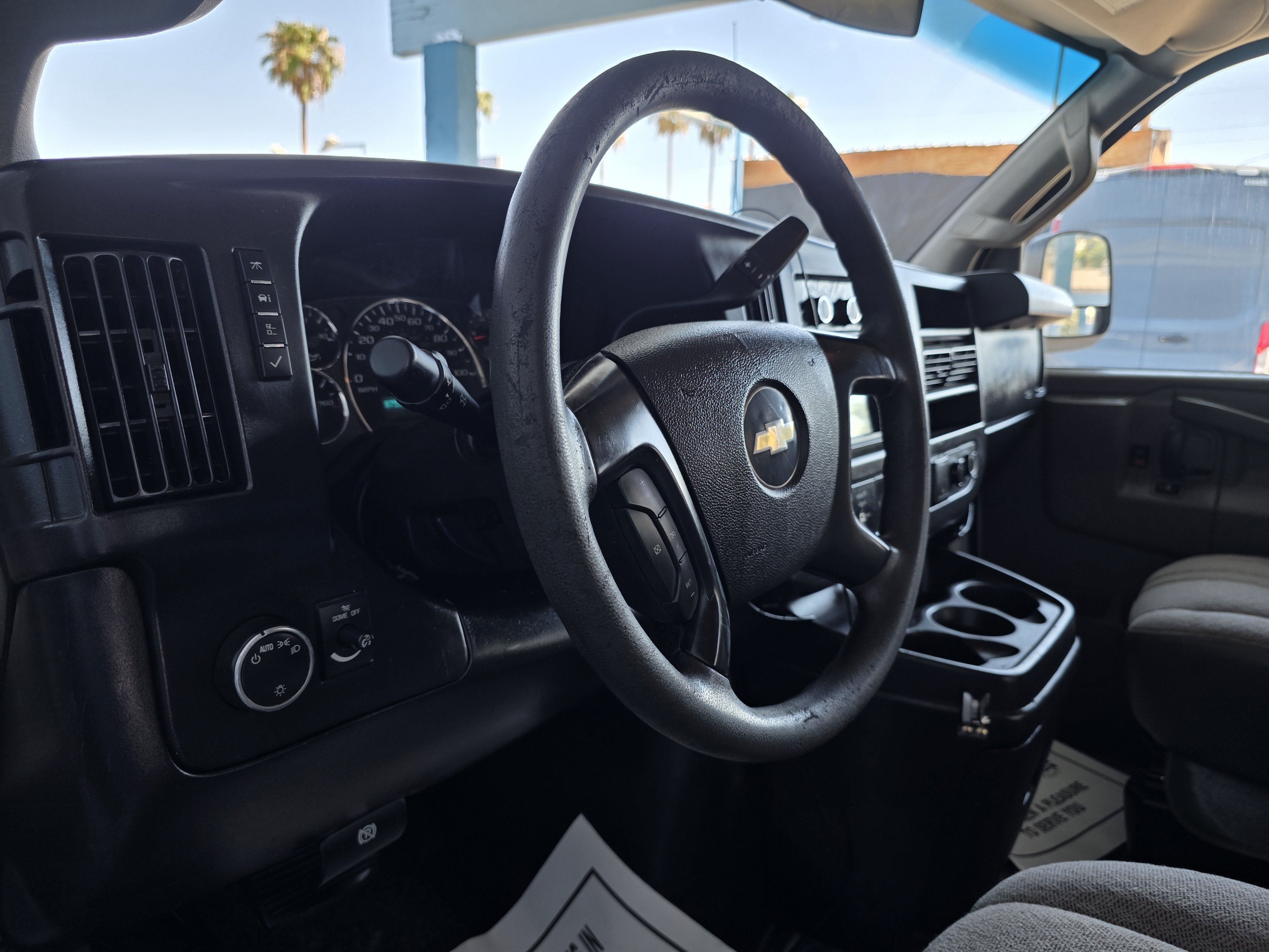 Used 2016 Chevrolet Express 3500 LT w/ LT Preferred Equipment Group RWD image 10