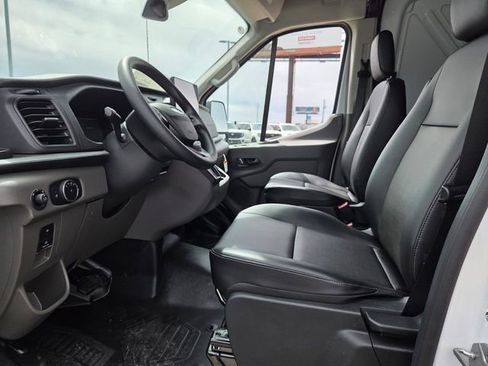 New 2026 Ford Transit 250 148 Medium Roof image 38