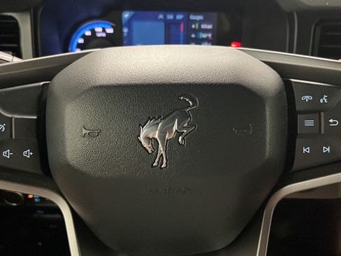 Used 2022 Ford Bronco 2-Door AWD/4WD image 15