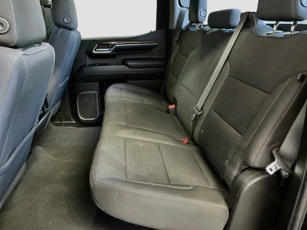 Used 2023 Chevrolet Silverado 1500 LT Trail Boss w/ LPO, Dark Essentials Package AWD/4WD image 24