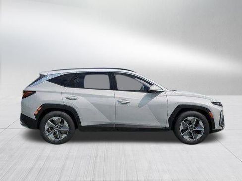 New 2026 Hyundai Tucson SEL FWD image 16