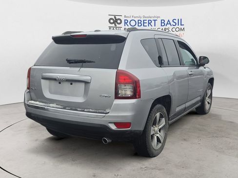 Used 2017 Jeep Compass High Altitude image 5