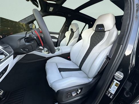 New 2026 BMW X5 M Competition w/ Executive Package AWD/4WD image 13