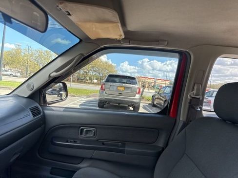 Used 2004 Nissan Frontier XE w/ (VTP) Value Truck Pkg image 18