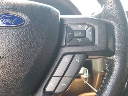 Used 2016 Ford F150 XLT w/ Equipment Group 302A Luxury AWD/4WD image 14
