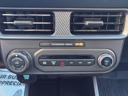 New 2026 Ford Maverick Lariat w/ Black Appearance Package image 19