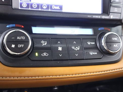 Used 2018 Toyota RAV4 Limited w/ All Weather Liner Package AWD/4WD image 22