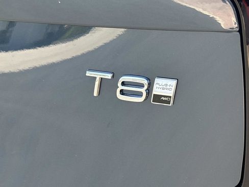 New 2026 Volvo XC90 T8 Plus image 23