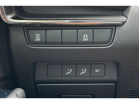 Certified 2023 MAZDA MAZDA3 s w/ Appearance Package image 40