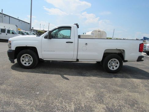 Used 2017 Chevrolet Silverado 1500 W/T w/ Trailering Package RWD image 6