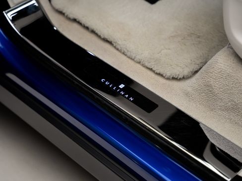 Used 2019 Rolls-Royce Cullinan AWD/4WD image 60