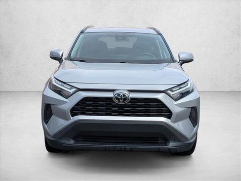Used 2024 Toyota RAV4 XLE FWD image 2