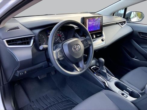 Used 2024 Toyota Corolla LE FWD image 15