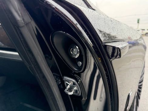 Used 2014 Rolls-Royce Wraith RWD image 39