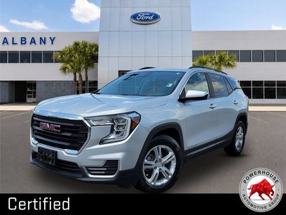Used 2022 GMC Terrain SLE w/ Driver Convenience Package