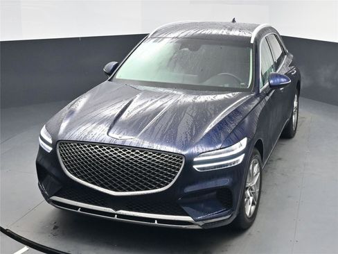 Used 2025 Genesis GV70 2.5T image 18