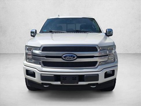 Used 2018 Ford F150 Platinum w/ Equipment Group 701A Luxury AWD/4WD image 2
