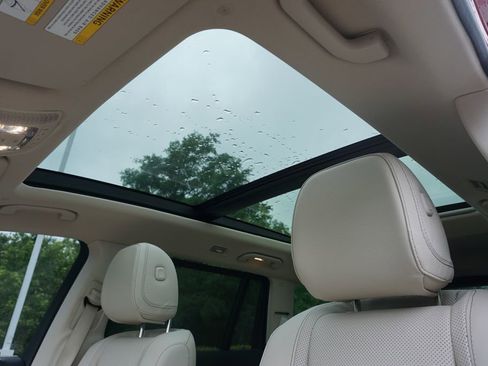 Certified 2023 Mercedes-Benz GLS 450 4MATIC image 12