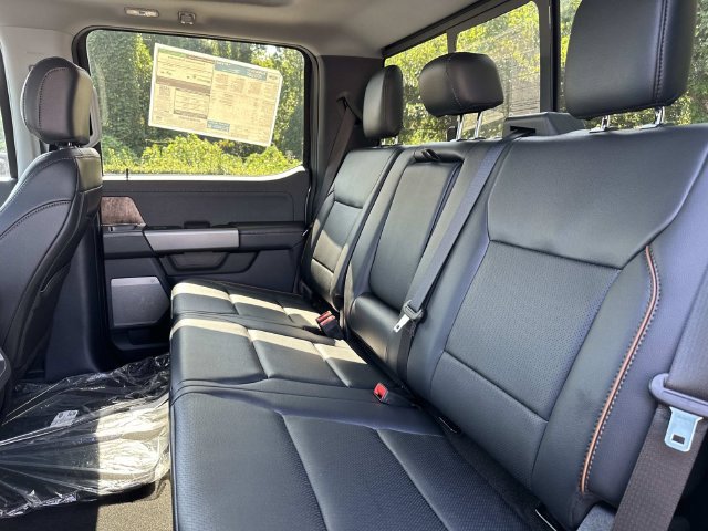 New 2026 Ford F250 Lariat w/ Black Appearance Package AWD/4WD image 34