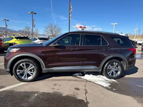 Used 2020 Ford Explorer Platinum image 21