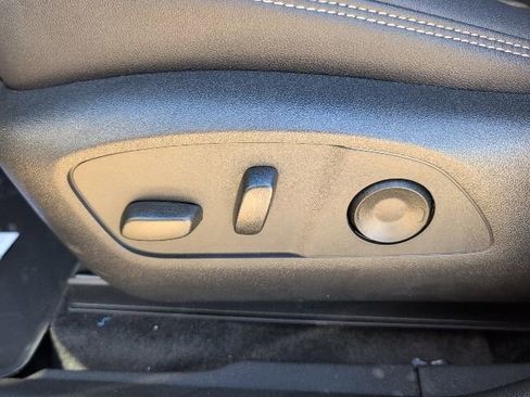 New 2026 Chevrolet Blazer EV LT image 14