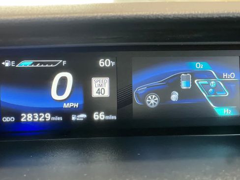 Used 2020 Toyota Mirai FWD image 28