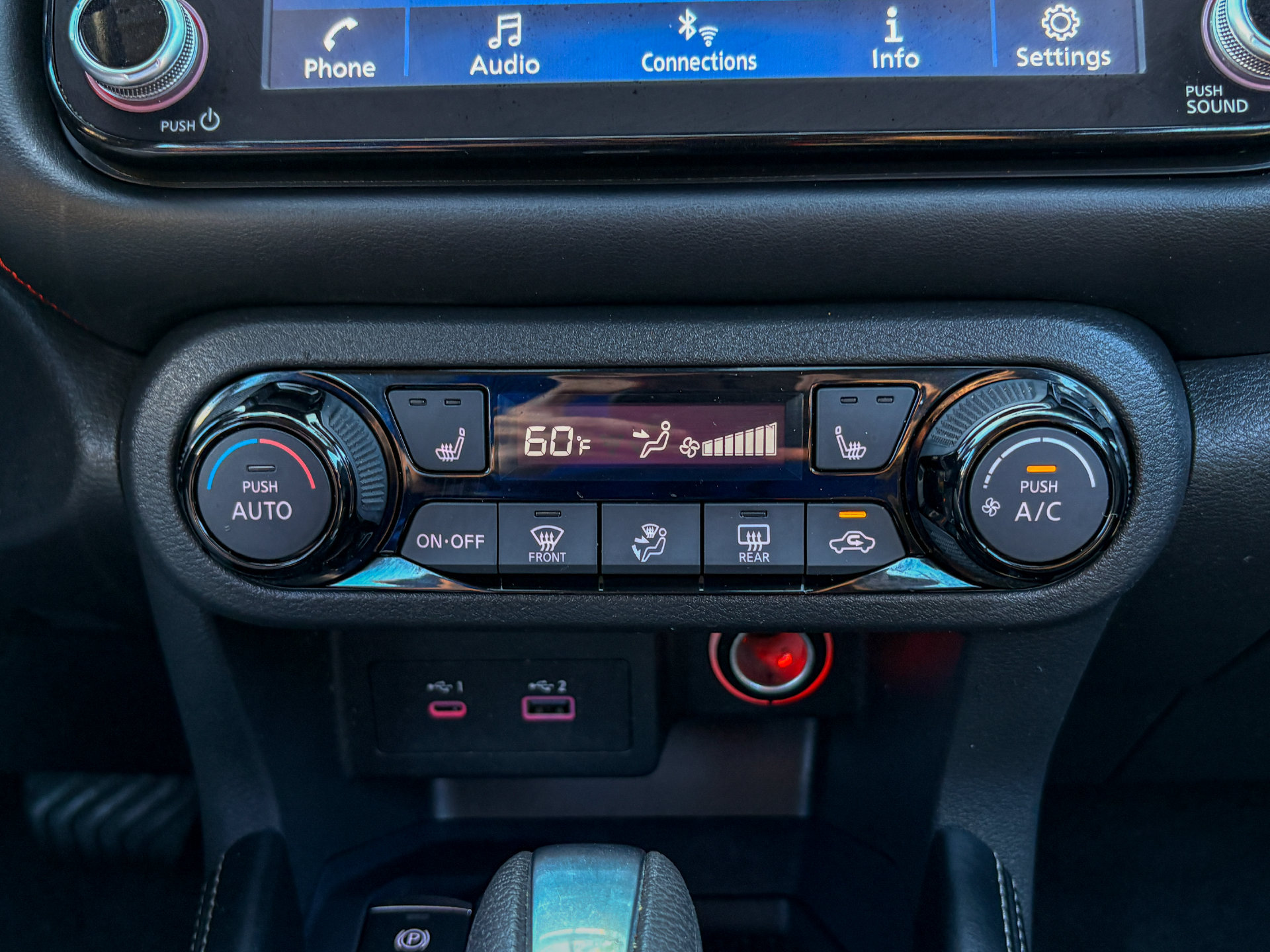 Used 2024 Nissan Kicks SR w/ SR Premium Package FWD image 22