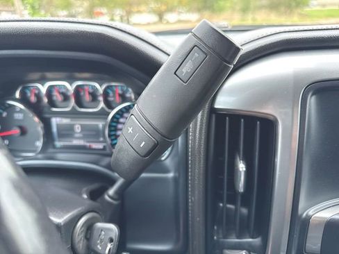 Used 2015 Chevrolet Silverado 1500 LTZ AWD/4WD image 15