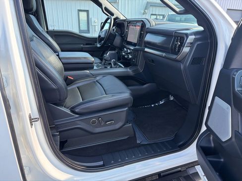 Used 2025 Ford F150 Lariat w/ Equipment Group 502A High AWD/4WD image 23