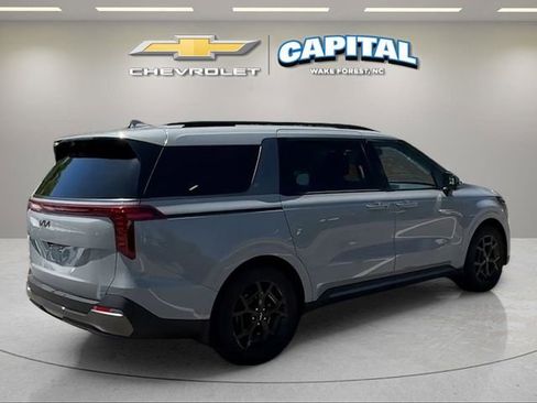 Used 2025 Kia Carnival SX Prestige FWD image 6