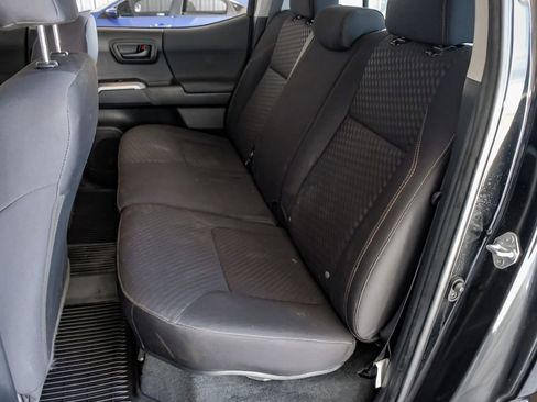 Used 2023 Toyota Tacoma SR5 w/ Trail Edition image 38