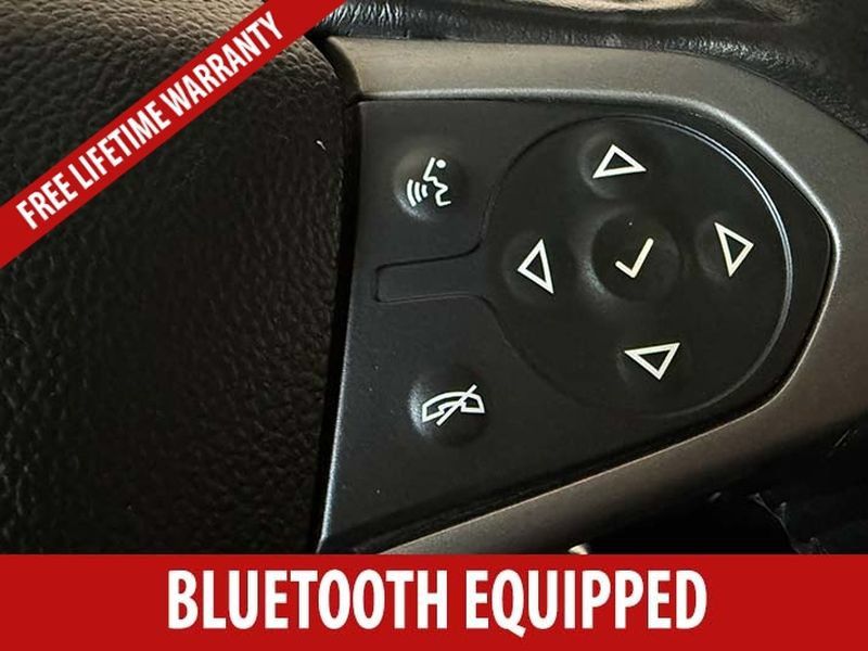 Used 2019 Chevrolet Colorado Z71 AWD/4WD image 12