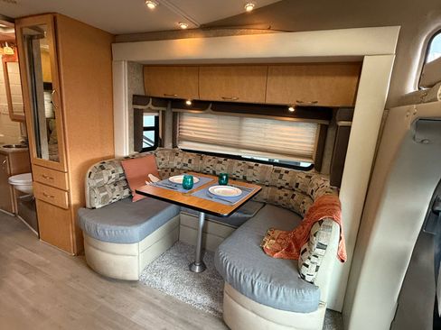 Used 2008 Dodge Sprinter 3500 image 6