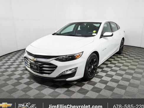Used 2024 Chevrolet Malibu LT FWD image 24
