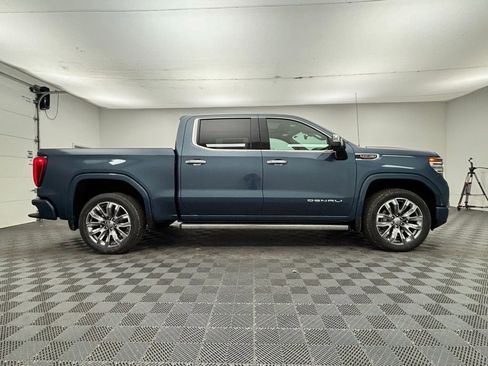 New 2026 GMC Sierra 1500 Denali image 9