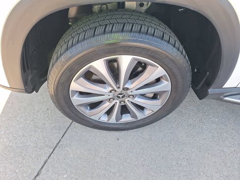 Used 2022 Mercedes-Benz GLE 350 image 11