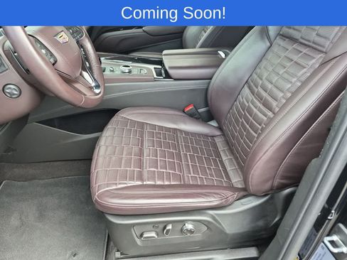 Used 2024 Cadillac Escalade ESV Sport Platinum w/ LPO, ONYX Package AWD/4WD image 16