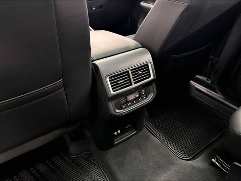 Used 2026 Volkswagen Atlas SEL Premium R-Line AWD/4WD image 13