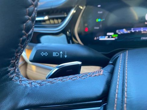 Used 2023 Jeep Grand Cherokee Summit image 47