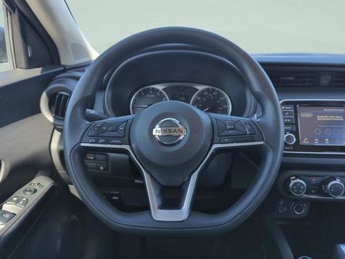 Certified 2021 Nissan Kicks S image 21