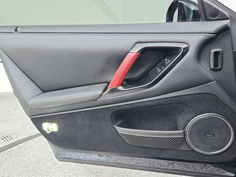 Used 2012 Nissan GT-R Black Edition image 15