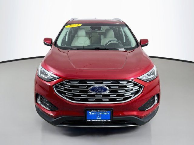 Used 2022 Ford Edge Titanium AWD/4WD image 2