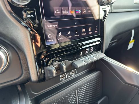 New 2026 RAM 1500 Big Horn image 23