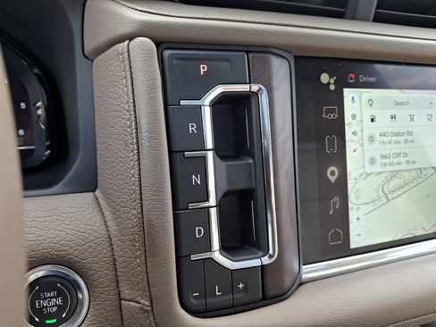 Used 2023 GMC Yukon Denali w/ Max Trailering Package AWD/4WD image 16