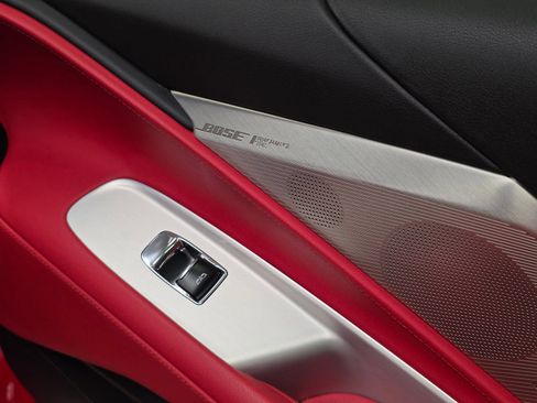 Used 2020 Chevrolet Corvette Stingray Preferred Cpe w/ 2LT Preferred Equipment Group RWD image 27
