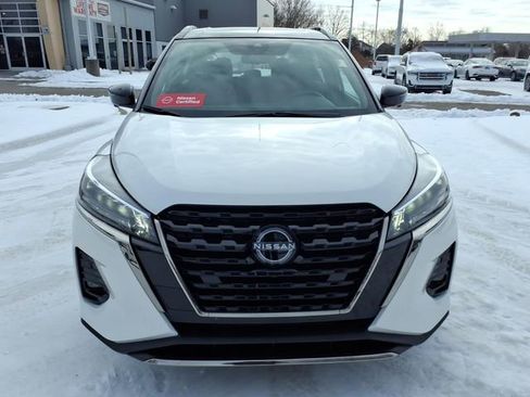 Certified 2024 Nissan Kicks SR image 19